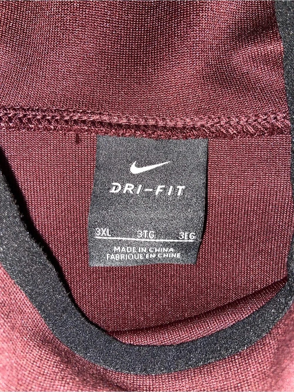 Nike Men’s Maroon Hooded Performance Pullover